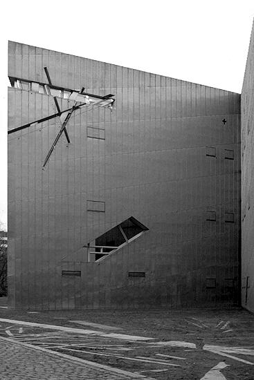 Daniel Libeskind − Jüdisches Museum Berlin